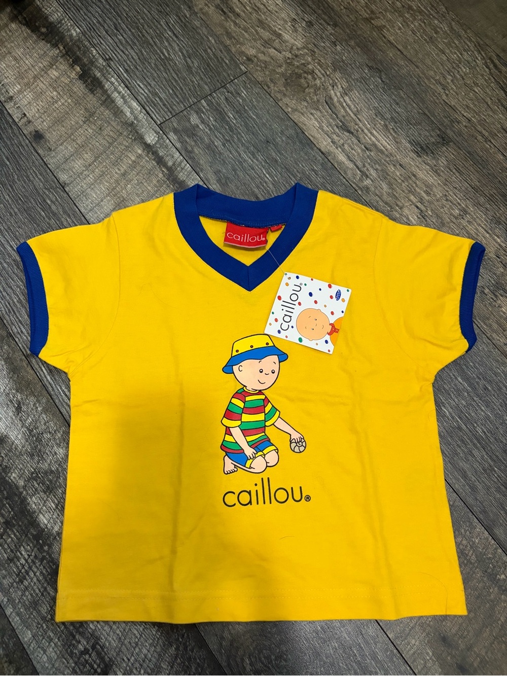 Vintage kids Caillou Kids' Yellow Short Sleeve Tee with Blue Trim size 3